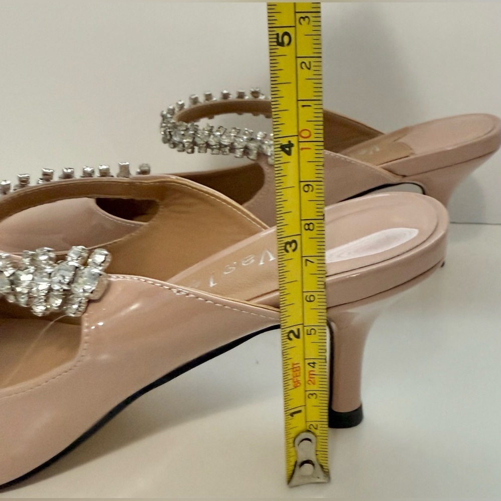 Elegant Women's Heels with Crystal Embellishments - Size 7 - Picture 11 of 12